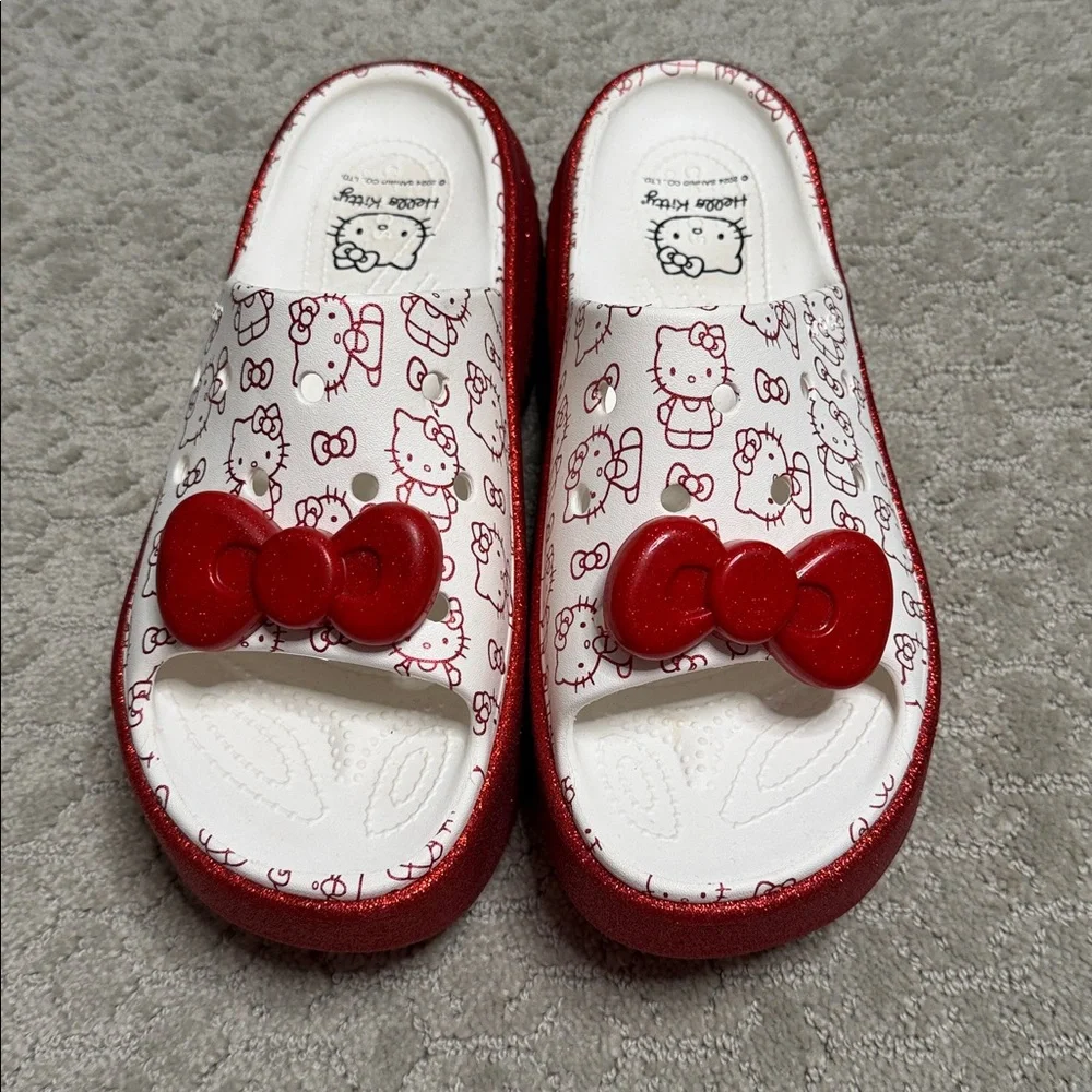 Hello Kitty Red and White Crocs with Bow Unisex Women size‎ 10 Men’s size 8
